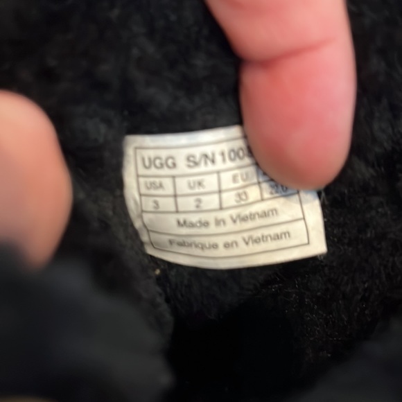 Ugg leopard cheetah bailey bow girls size 3 🐆🐆🐆 - Picture 7 of 8